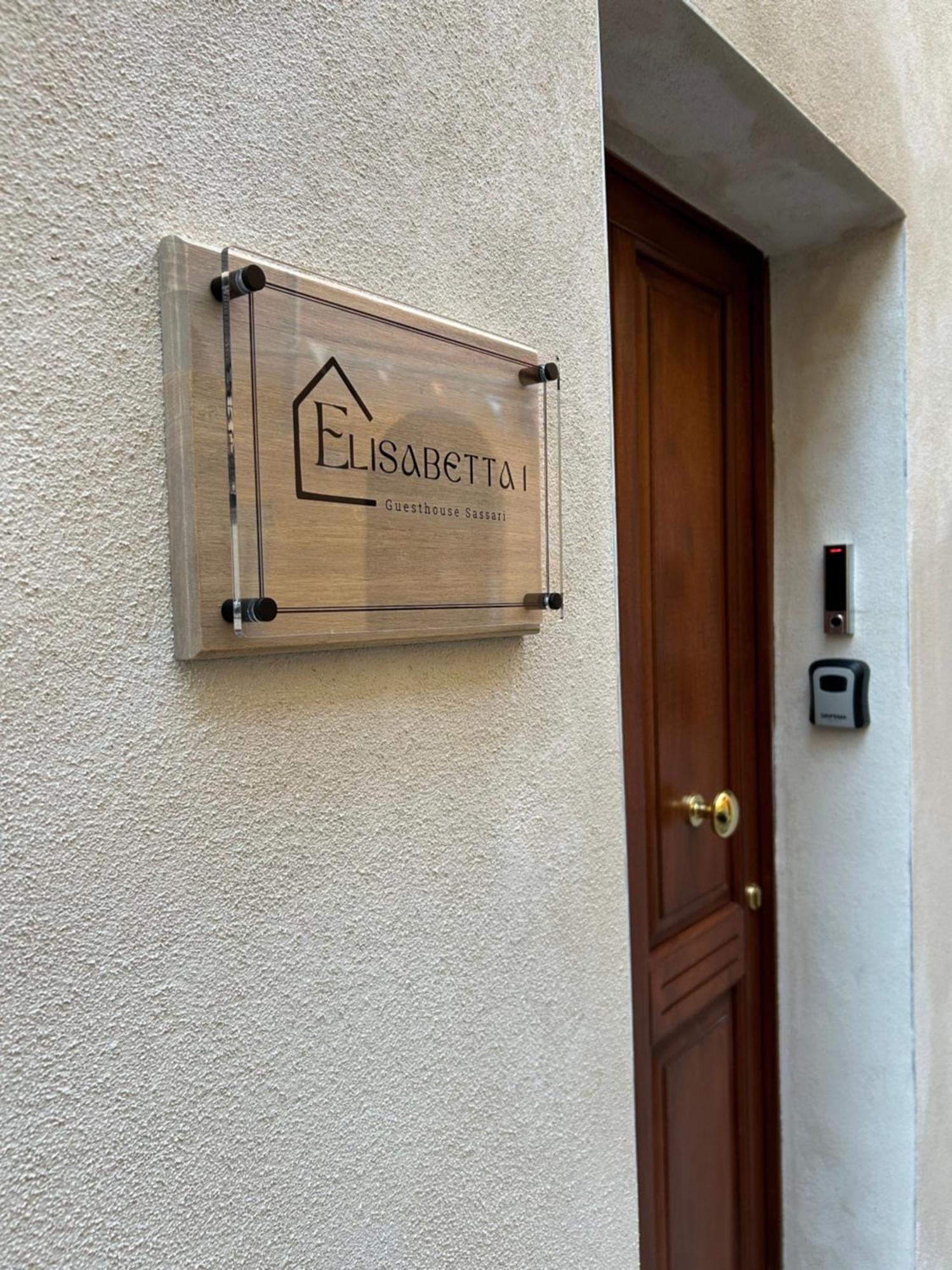 Elisabetta1 Guesthouse Sassari Luaran gambar