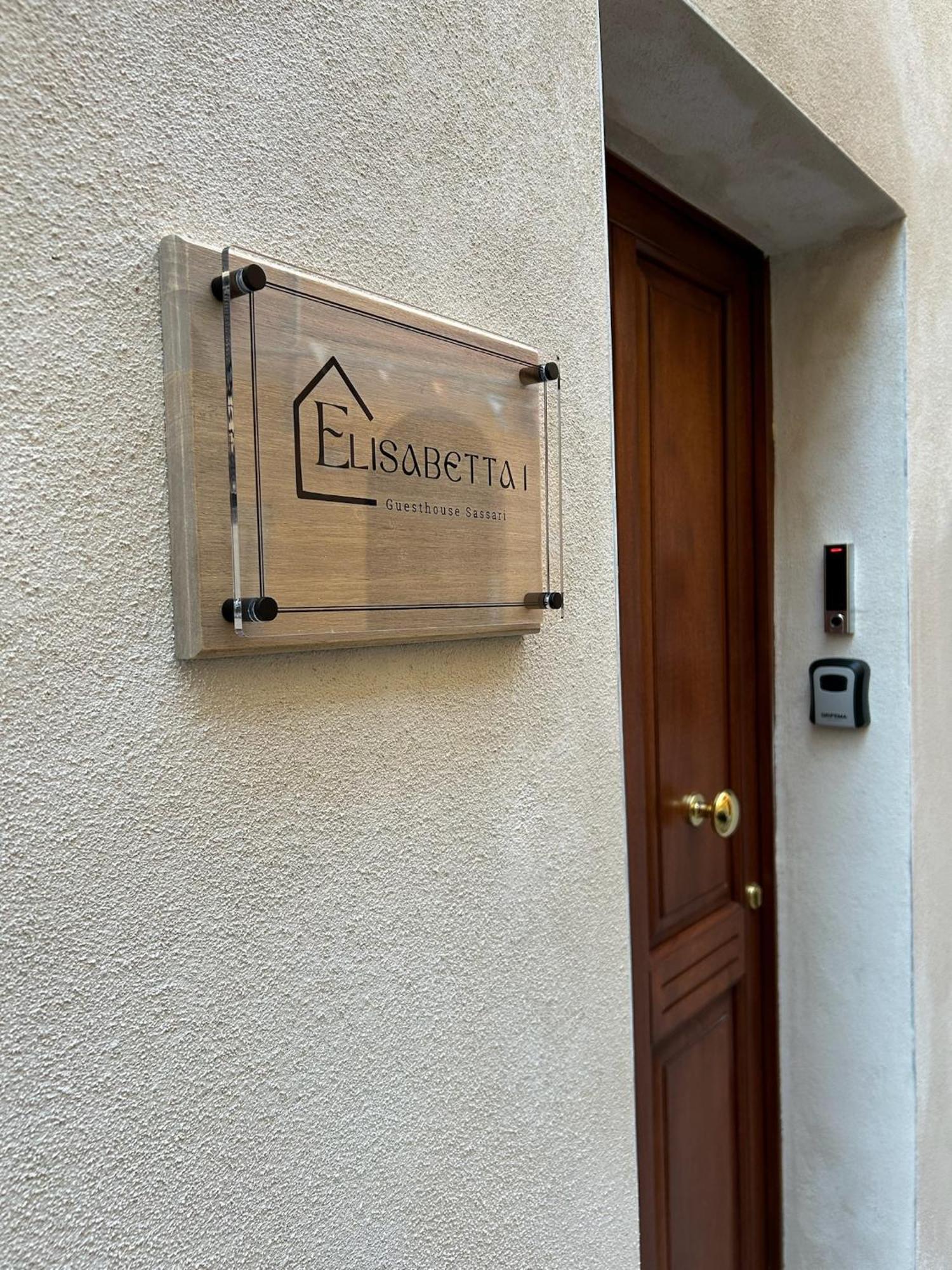 Elisabetta1 Guesthouse Sassari Luaran gambar